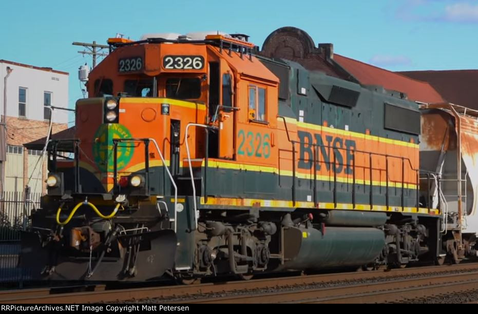 BNSF 2326